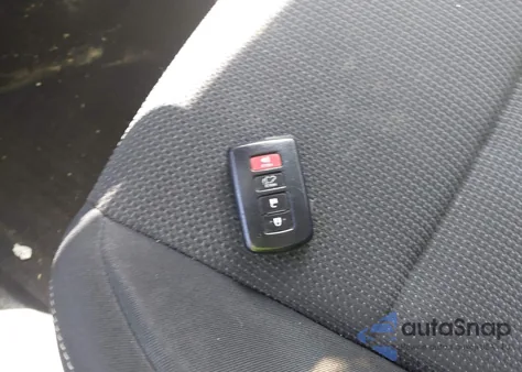 2018 Toyota Rav4 Xle из США, поврежденный, VIN JTMWFREV4JJ200344